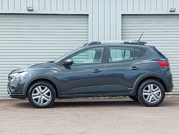 Used Dacia Sandero Stepway 2022 for sale - 76664080: Photo