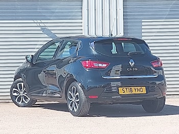 Used Renault Clio 2018 for sale - 78355458: Photo
