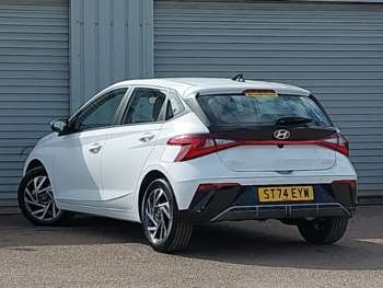 Used Hyundai i20 2024 for sale - 74767635: Photo