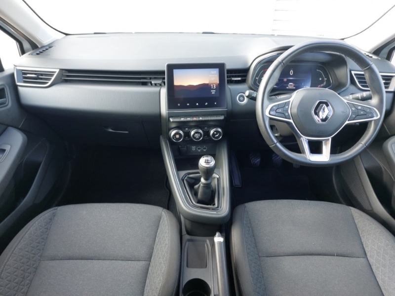Used Renault Clio 2022 for sale - 76331634: Photo 2