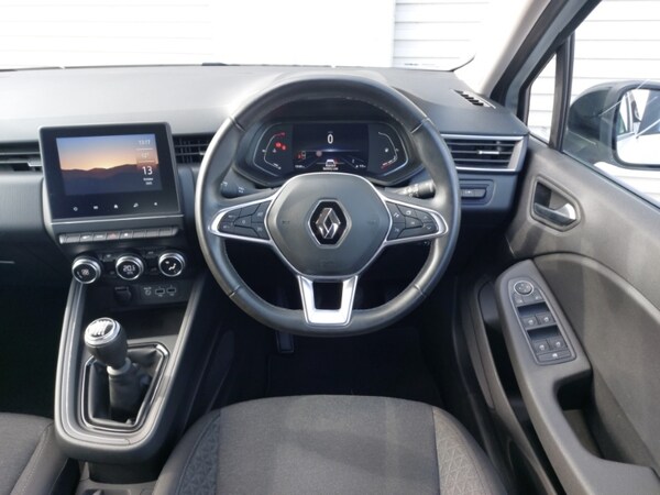 Used Renault Clio 2022 for sale - 76331634: Photo 7