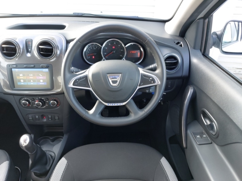 Used Dacia Sandero Stepway 2020 for sale - 77933068: Photo 7