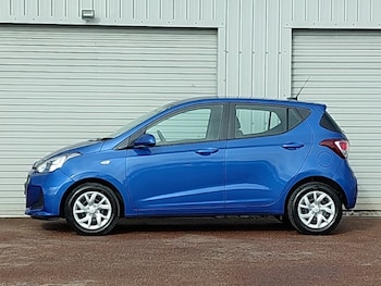 Used Hyundai i10 2018 for sale - 75959273: Photo