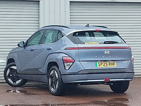 Used Hyundai KONA 2025 for sale - 76331639: Photo 3