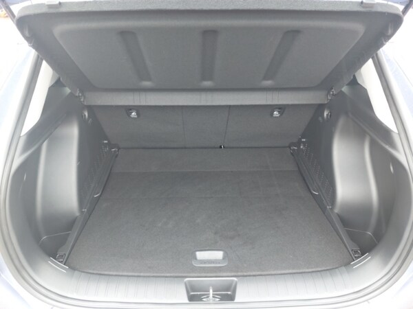 Used Hyundai KONA 2025 for sale - 76331639: Photo 8
