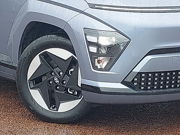 Used Hyundai KONA 2025 for sale - 76331639: Photo 9