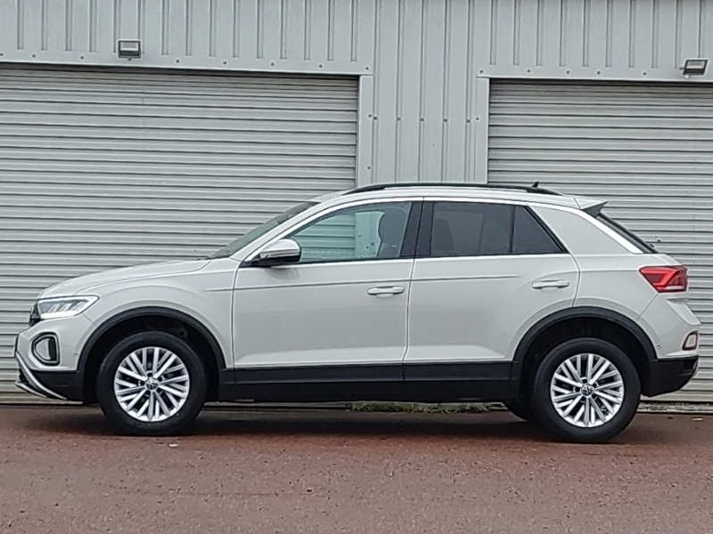 Used Volkswagen T-Roc 2022 for sale - 77265618: Photo 4