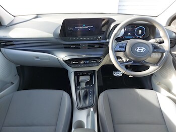 Used Hyundai BAYON 2024 for sale - 76414473: Photo