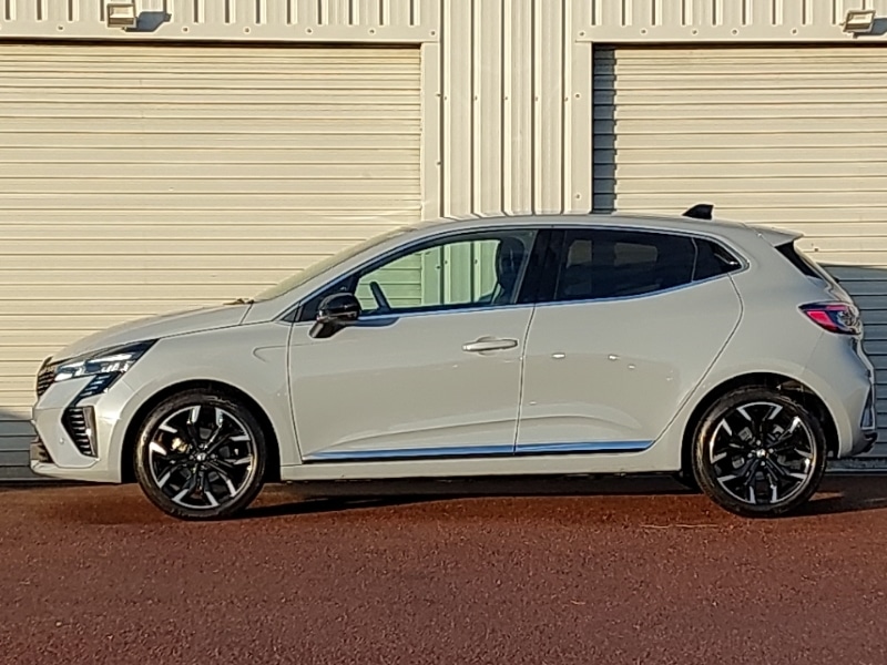 Used Renault Clio 2025 for sale - 76726341: Photo 4