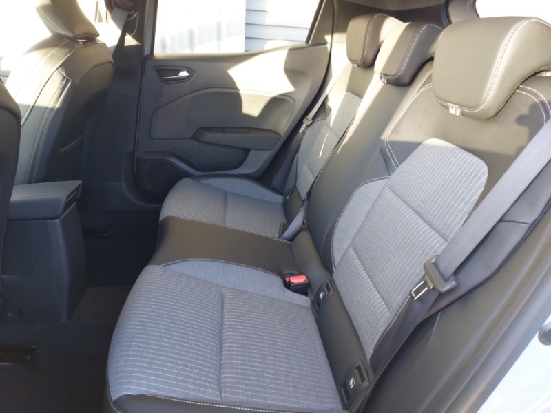 Used Renault Clio 2025 for sale - 76726341: Photo 6