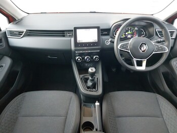 Used Renault Clio 2022 for sale - 77576847: Photo