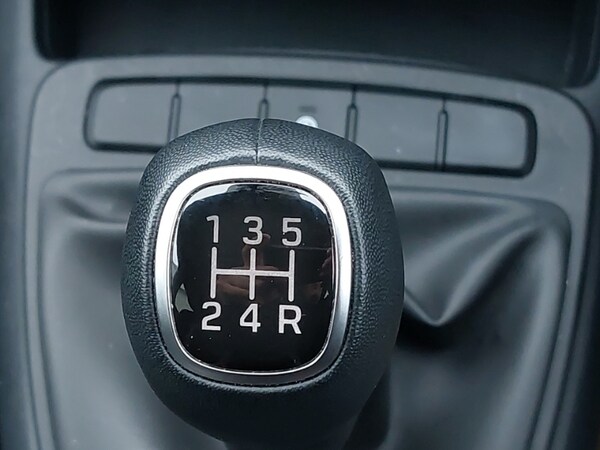 Used Hyundai i10 2025 for sale - 76331635: Photo 16