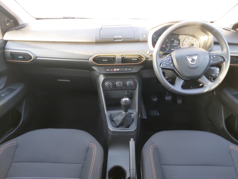 Used Dacia Sandero Stepway 2022 for sale - 76834324: Photo 2