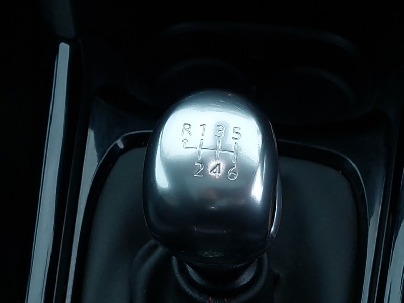 Used Peugeot 2008 2019 for sale - 76822352: Photo 16