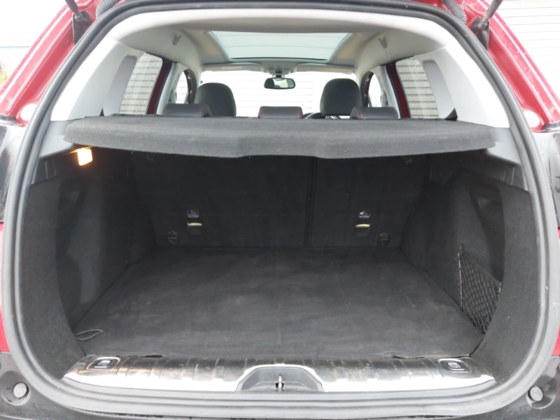 Used Peugeot 2008 2019 for sale - 76822352: Photo 8