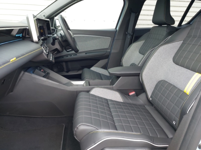 Used Renault 4 2025 for sale - 77530930: Photo 5