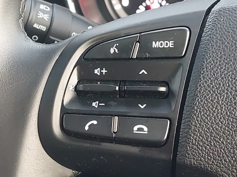 Used Hyundai i10 2023 for sale - 77105536: Photo 16