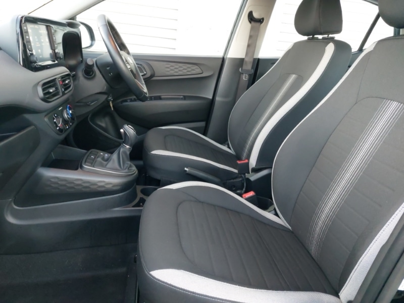 Used Hyundai i10 2023 for sale - 77105536: Photo 5