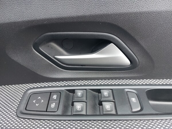 Used Dacia Sandero 2023 for sale - 76130102: Photo 13