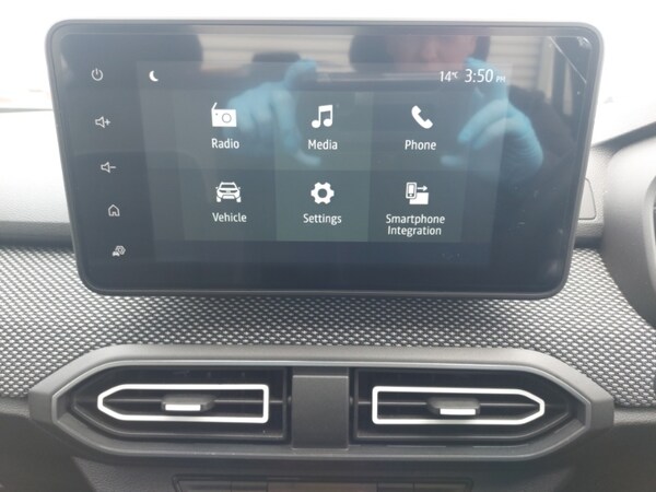 Used Dacia Sandero 2023 for sale - 76130102: Photo 16