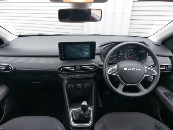 Used Dacia Sandero 2023 for sale - 76130102: Photo 2