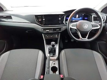 Used Volkswagen Polo 2022 for sale - 77627941: Photo