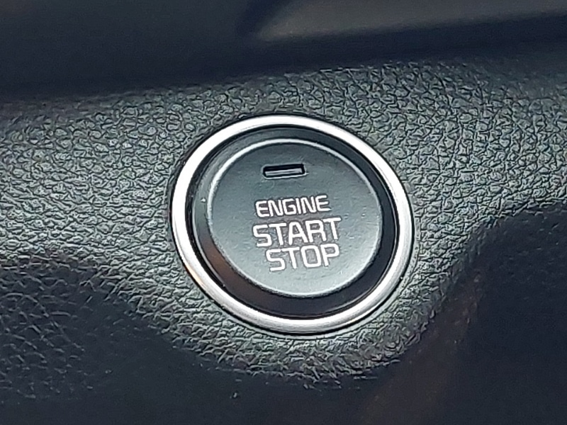 Used Kia Stonic 2023 for sale - 77922515: Photo 15