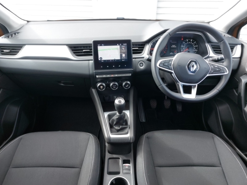 Used Renault Captur 2021 for sale - 76254450: Photo 2