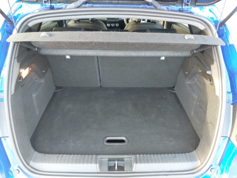 Used Renault Captur 2024 for sale - 76856695: Photo 8