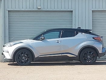Used Toyota C-HR 2018 for sale - 79618361: Photo