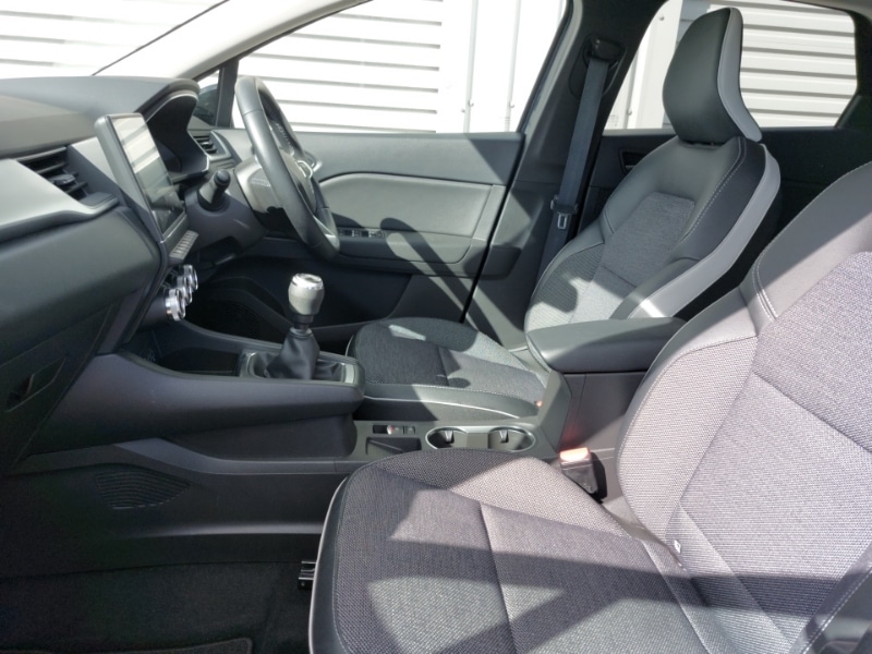 Used Renault Captur 2022 for sale - 76651870: Photo 5