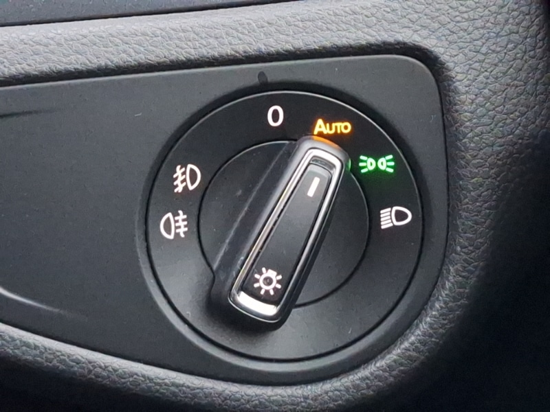 Used Volkswagen Golf 2019 for sale - 77540182: Photo 18