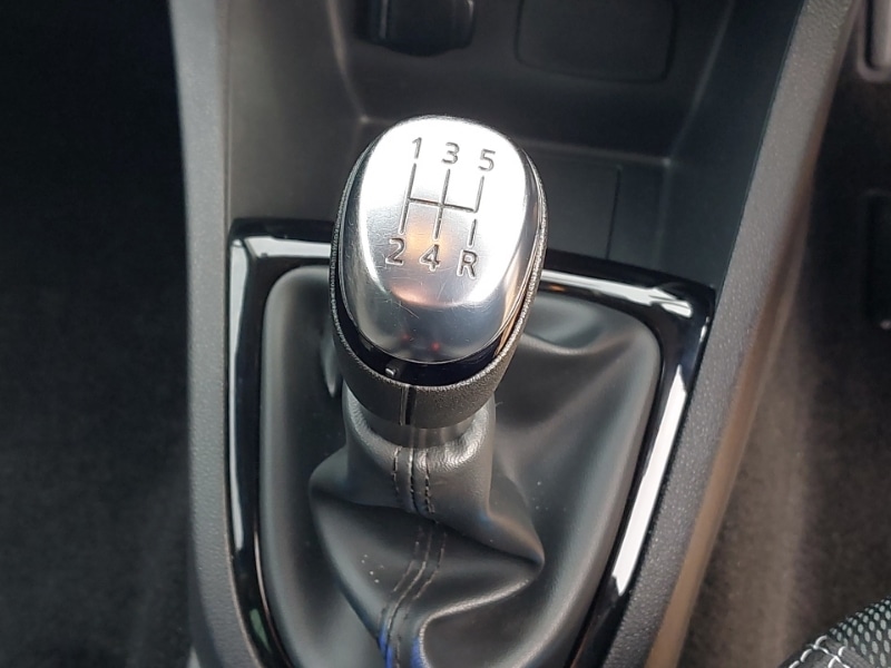 Used Renault Clio 2019 for sale - 76560647: Photo 16