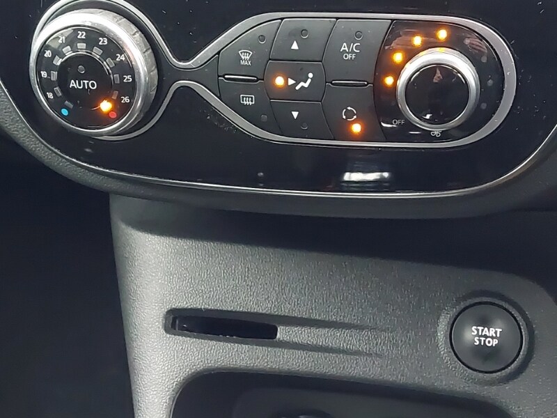 Used Renault Captur 2017 for sale - 76707702: Photo 15