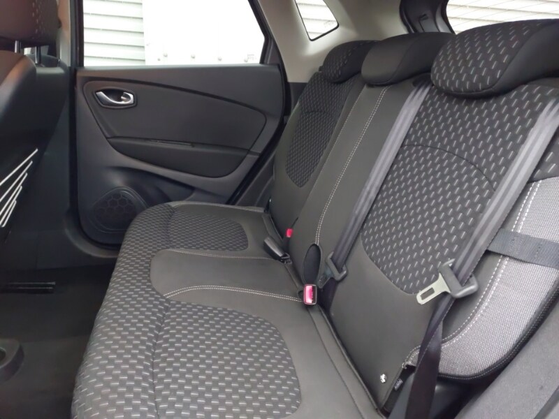 Used Renault Captur 2017 for sale - 76707702: Photo 6