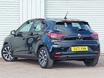 Used Renault Clio 2021 for sale - 76269134: Photo 3