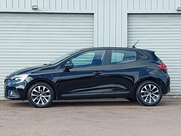 Used Renault Clio 2021 for sale - 76269134: Photo 4