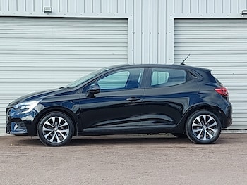 Used Renault Clio 2021 for sale - 76269134: Photo 4