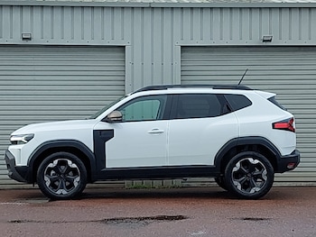 Used Dacia Duster 2025 for sale - 77232800: Photo