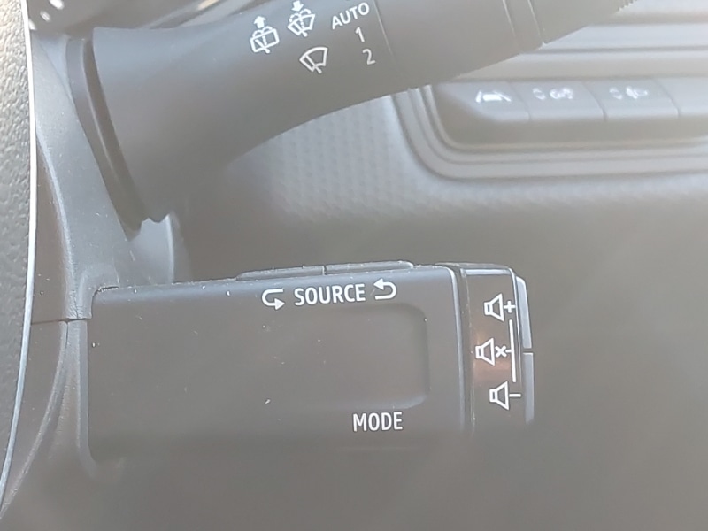 Used Renault Clio 2022 for sale - 76651761: Photo 19