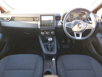 Used Renault Clio 2022 for sale - 76651761: Photo