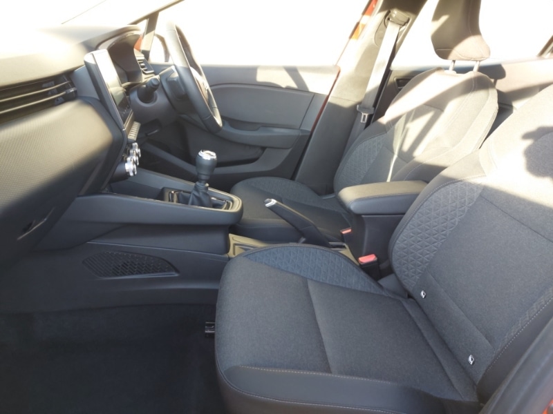 Used Renault Clio 2022 for sale - 76651761: Photo 5