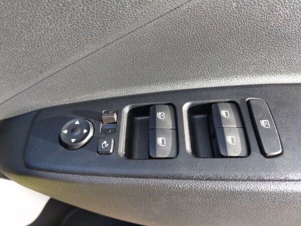 Used Hyundai i10 2024 for sale - 76208215: Photo 13