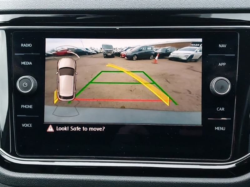 Used Volkswagen T-Roc 2019 for sale - 77852573: Photo 10