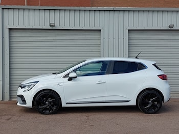 Used Renault Clio 2020 for sale - 79594686: Photo