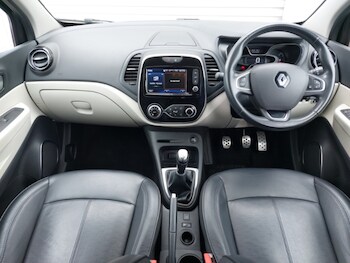 Used Renault Captur 2019 for sale - 78470656: Photo