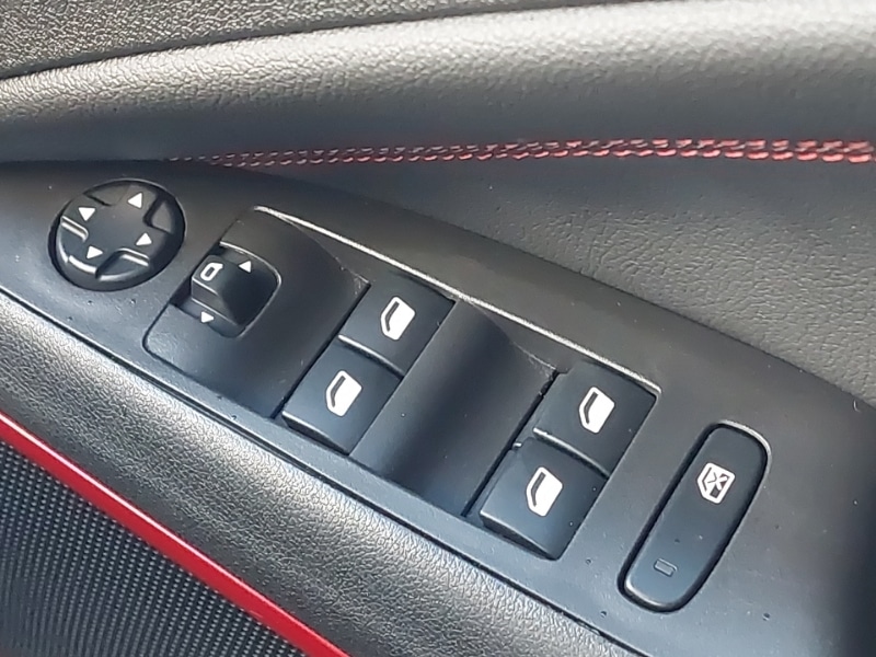 Used Vauxhall Crossland 2023 for sale - 78033267: Photo 19