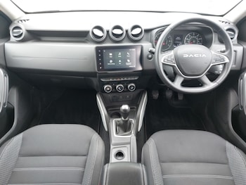 Used Dacia Duster 2024 for sale - 78921443: Photo