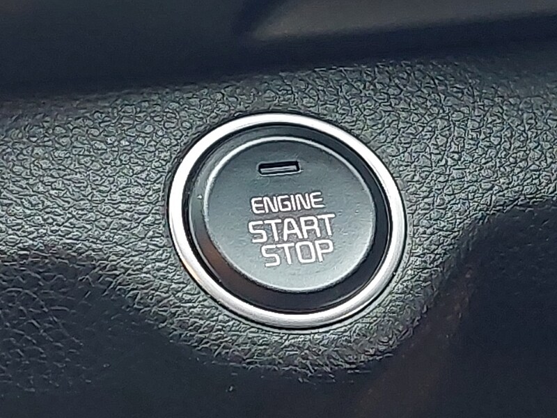 Used Kia Stonic 2023 for sale - 78054751: Photo 15