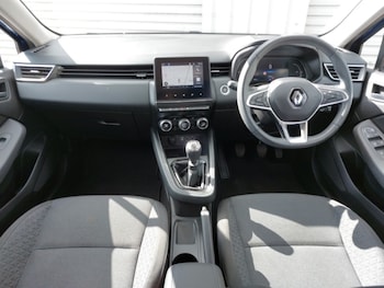 Used Renault Clio 2022 for sale - 75755546: Photo